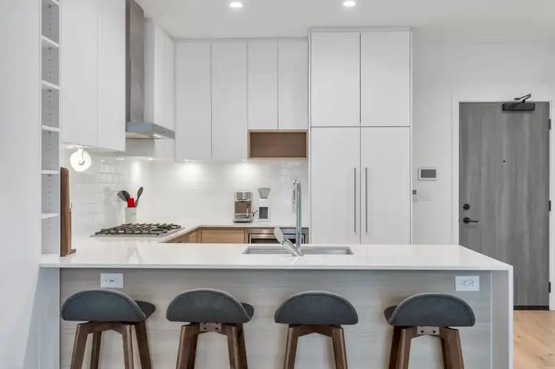 623 3131 MURRAY STREET - photo 1 of 39