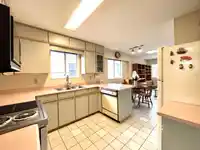 937 W 18TH AVENUE - thumbnail 11