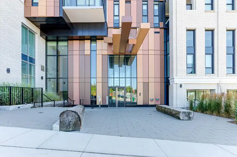 1706 901 LOUGHEED HIGHWAY - photo 3 of 25