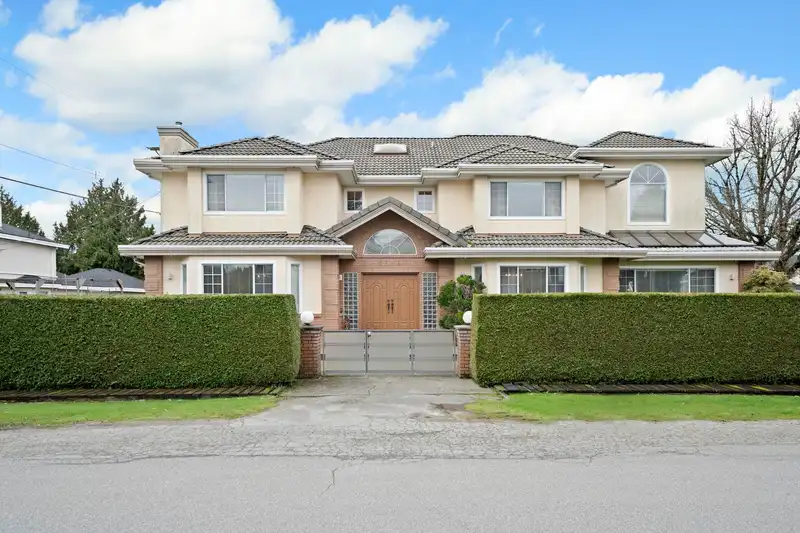 9631 DEAGLE ROAD - photo 1 of 13