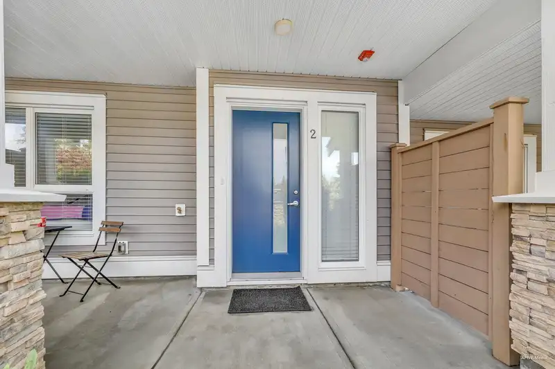 2 24108 104 AVENUE - photo 4 of 27