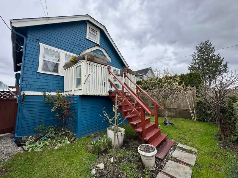 309 BOYNE STREET - photo 1 of 27