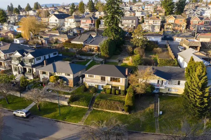 2321 HARRISON DRIVE - photo 1 of 40