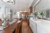 55 7059 210 STREET - thumbnail 16