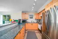 34 7428 SOUTHWYNDE AVENUE - thumbnail 9