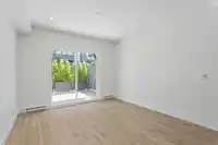 105 2304 EMERY COURT - thumbnail 3