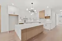 20997 83 AVENUE - thumbnail 8