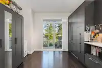 27 5551 ADMIRAL WAY - thumbnail 5
