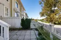 27 5551 ADMIRAL WAY - thumbnail 10
