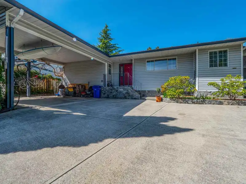 5453 CARNABY PLACE - photo 1 of 33