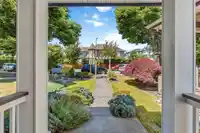 5666 149A STREET - thumbnail 35