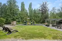 424 5415 BRYDON CRESCENT - thumbnail 17
