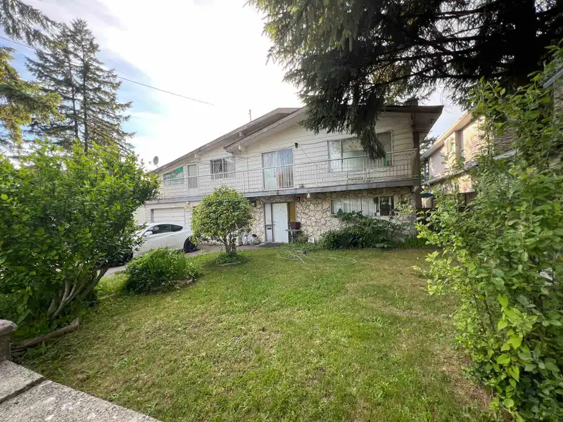 13703 GROSVENOR ROAD - photo 2 of 2