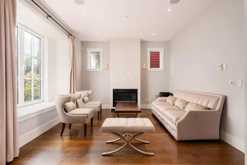 4341 W 3RD AVENUE - photo 3 of 40