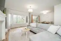 46 8863 216 STREET - thumbnail 1