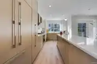 16 5311 ADMIRAL WAY - thumbnail 21