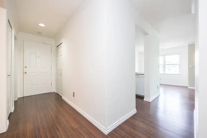302 9124 GLOVER ROAD - photo 3 of 19