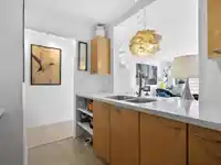 134 1408 CARTIER AVENUE - thumbnail 4