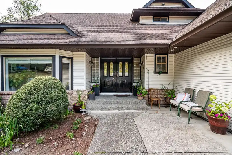 9317 188 STREET - photo 3 of 40