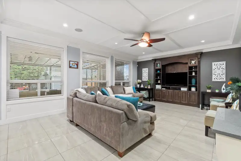 8852 118 STREET - photo 1 of 40