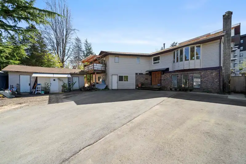 21796 HOWISON AVENUE - photo 1 of 40