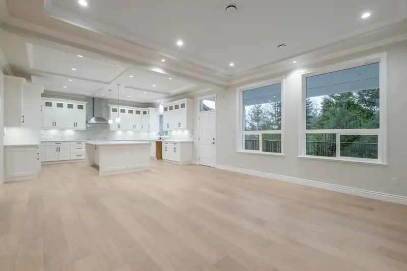 1342 FRANCIS CRESCENT - photo 2 of 40