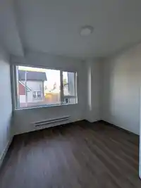 112 15739 FRASER HIGHWAY - thumbnail 12