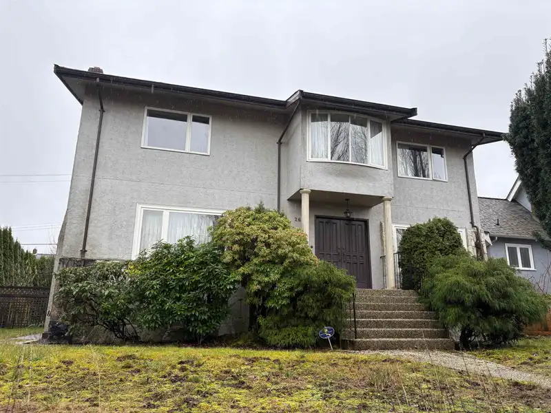 2676 W 33 AVENUE - photo 1 of 1