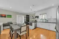 723 E 12TH AVENUE - thumbnail 11