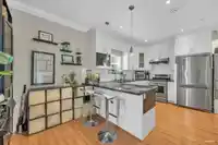 723 E 12TH AVENUE - thumbnail 13