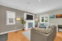 723 E 12TH AVENUE - thumbnail 4