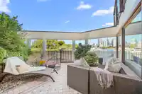 1130 IRONWORK PASSAGE - thumbnail 4