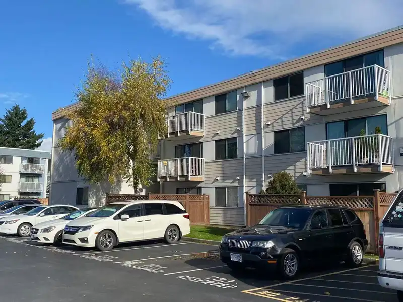 308 7280 LINDSAY ROAD - photo 1 of 19