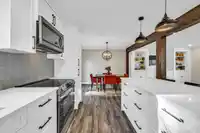 20022 37A AVENUE - thumbnail 4
