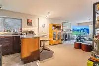 2246 PARKER STREET - thumbnail 27