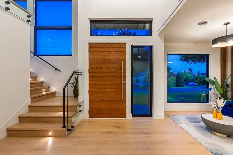 15911 CLIFF AVENUE - photo 4 of 36