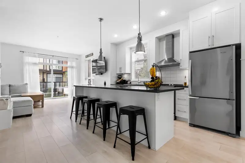 80 20857 77A AVENUE - photo 3 of 38