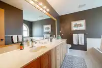 7926 161 STREET - thumbnail 29