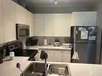 211 20460 DOUGLAS CRESCENT - thumbnail 1