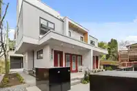 2133 E PENDER STREET - thumbnail 1