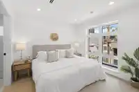 2133 E PENDER STREET - thumbnail 12
