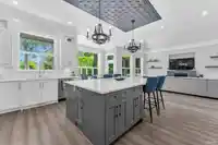 4770 209 STREET - thumbnail 11