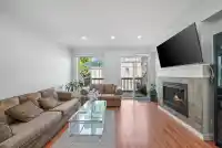 30 8383 159 STREET - thumbnail 3