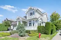 7304 200A STREET - thumbnail 2