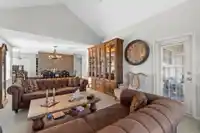 314 20381 96 AVENUE - thumbnail 2