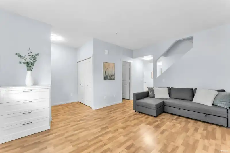 3 27295 30 AVENUE - photo 1 of 25