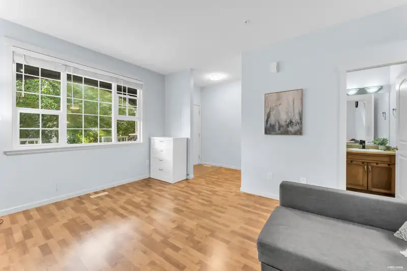 3 27295 30 AVENUE - photo 2 of 25