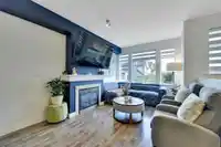 2 19932 70 AVENUE - thumbnail 3