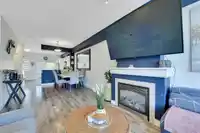 2 19932 70 AVENUE - thumbnail 6