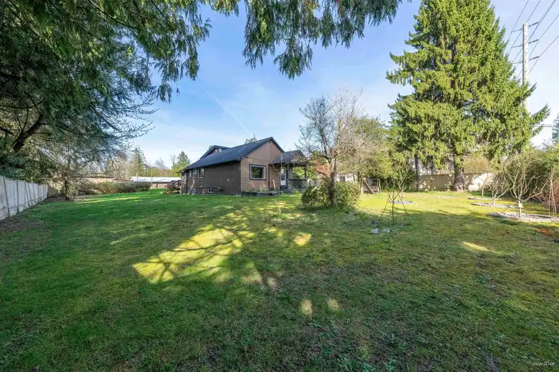 24483 DEWDNEY TRUNK ROAD - photo 3 of 39